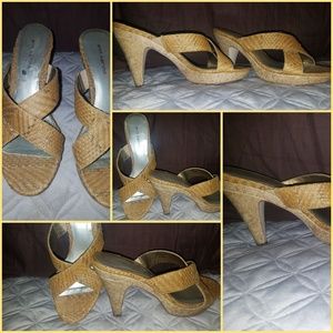 Ladies high heel shoes